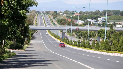Construction of 2 sections of Dau Giay - Lien Khuong Expressway on horizon