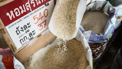 Dư thừa gạo “châm ngòi” cuộc chiến giá khốc liệt giữa Thái Lan, Ấn Độ và nhiều nước châu Á