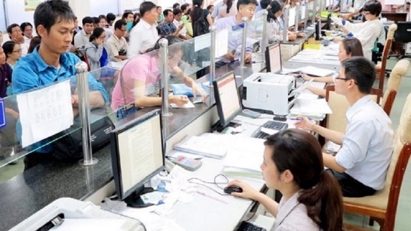 Newly-established enterprises down slightly in July