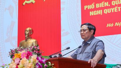 Thủ tướng: Cần xây dựng nền công nghiệp quốc phòng chủ động, hiện đại và lưỡng dụng