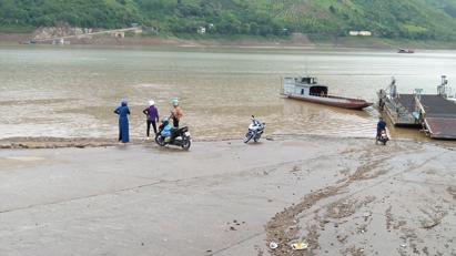 Sơn La mong mỏi xây cầu qua Sông Đà thay phà để sớm xoá nghèo, Bộ Giao bet88 nhà cái đến từ châu âu vận tải nói gì?