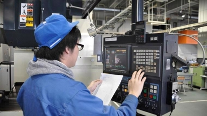Key economic sectors short of high-quality workers