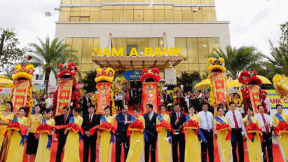 Nam A Bank Cần Thơ khai trương trụ sở mới, điểm nhấn cho khu vực miền Tây