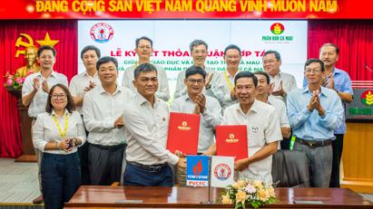PVCFC góp phần phát triển giáo dục tại Cà Mau