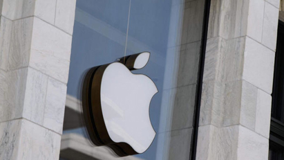 Vốn hóa Apple lớn hơn Amazon, Alphabet và Meta cộng lại
