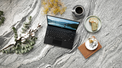 Notebook Fujitsu UH-X 2022: Trợ lý thông minh cho doanh nhân 4.0