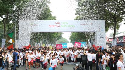 “Chạy vì trái tim” gây quỹ phẫu thuật tim miễn phí cho hơn 1.300 trẻ em