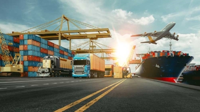 Xuất nhập khẩu 11 tháng vượt cả năm 2021, thăng dư thương mại lên tới 10,6 tỷ USD