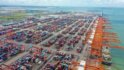 Manufacturing orders from US and Europe to China down significantly