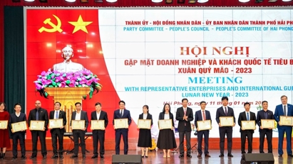 Hải Phòng biểu dương các doanh nghiệp và tổ chức quốc tế tiêu biểu năm 2022
