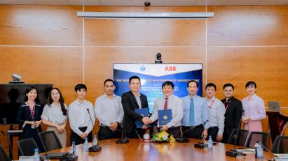 game bet88 hợp tác với các trường đại học hàng đầu Việt Nam đào tạo công nghệ robot