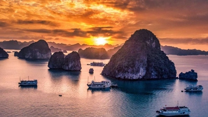 Ha Long Bay among Asia’s best spots to watch sunrises and sunsets