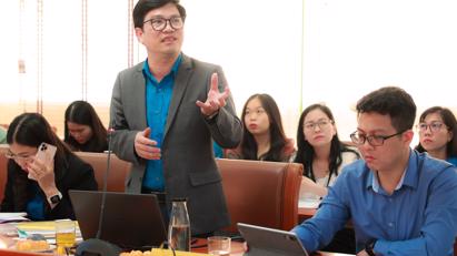 Công nhân mong “đi làm đủ sống”, có tích lũy phòng khi mất việc