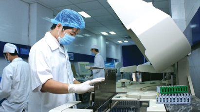 Các giải pháp đồng bộ tháo gỡ tình trạng thiếu thuốc, trang thiết bị y tế