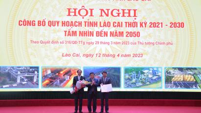 Lào Cai sẽ phát triển dựa theo 1 trục, 2 cực, 3 vùng, 4 trụ cột và 5 nhiệm vụ