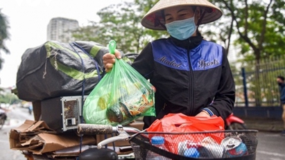 TP. HCM: Phấn đấu giảm tỷ lệ hộ nghèo và cận nghèo 