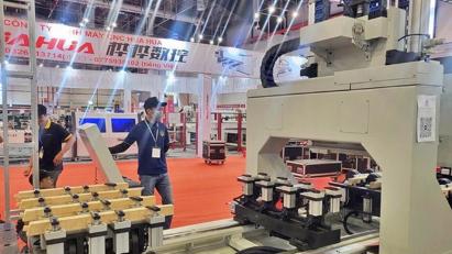 Nâng cao công nghệ chế biến gỗ hướng đến kim ngạch xuất khẩu 20 tỷ USD vào năm 2025