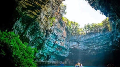 Phong Nha - Ke Bang to be developed into national tourism site