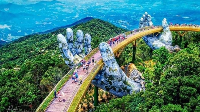 Tourism and services recovering strongly in Da Nang
