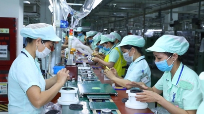 Doanh nghiệp lo ngại sẽ bị tăng chi phí nhân công khi tăng lương tối thiểu vùng