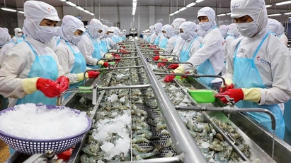 Chu kỳ cắt giảm hàng tồn kho tại Mỹ sắp kết thúc, xuất khẩu thủy sản, đồ gỗ của Việt Nam phục hồi trước
