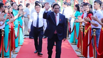 Thủ tướng Chính phủ Phạm Minh Chính dự lễ kỷ niệm 60 năm thành lập Trường THPT Cẩm Thủy 1