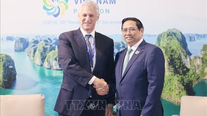 Prime Minister & Standard Chartered Chief Executive co-chair fundraiser