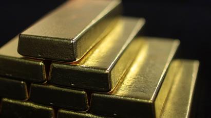 Vàng tăng giá do đồng USD suy yếu trước báo cáo việc làm