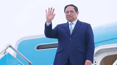 PM leaves for ASEAN-Japan Commemorative Summit
