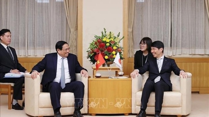 Prime Minister pays working trip to Japan’s Gunma prefecture