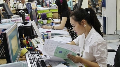 Khi doanh nghiệp nợ bảo hiểm, người lao động được xác định thời gian đóng thế nào ?