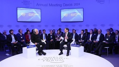 PM attends WEF policy dialogue on Vietnam’s global vision