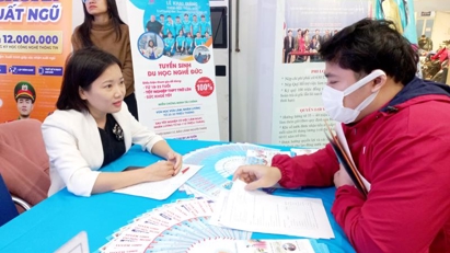 Hanoi targets creating 120,000 jobs in 2024