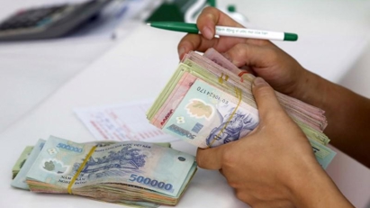 Central bank requests that credit institutions make lending interest rates public