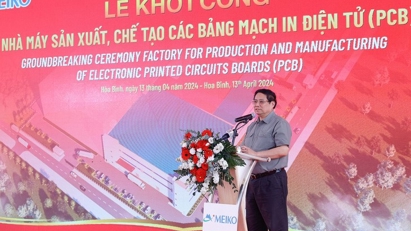 Prime Minister Leads Groundbreaking of $200 Million Electronic Chip Factory, Unveils Economic Blueprint for Hoa Binh