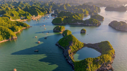 Tourism Boosts Retail Sales and Economic Growth in April in Vietnam