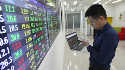 Cá nhân rụt rè gom hàng, mua toàn MWG và MSN của khối ngoại bán ra