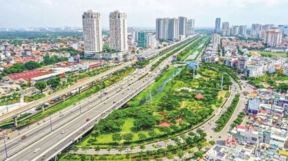Foreign investors pour $1.98 bln into real estate in 5M