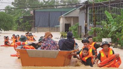 Thủ tướng chỉ đạo tập trung ứng phó bão số 2 và mưa lũ