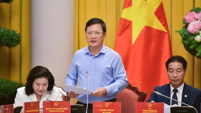 Revised land and housing laws and law on real estate business to take effect from August 1