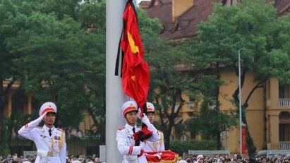 Flag hoisted half-mast in national mourning for Party General Secretary Nguyen Phu Trong