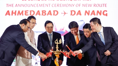 Vietjet chào đón hành khách thứ 200 triệu, công bố đường bay mới Ahmedabad - Đà Nẵng
