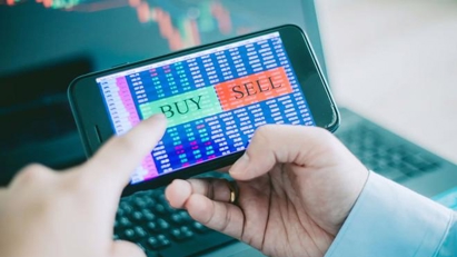 Over 331,200 new securities accounts open in 8M