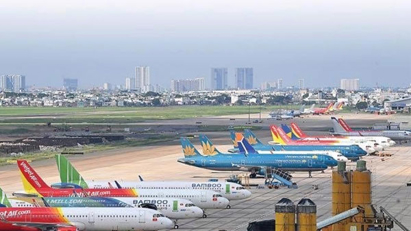 Đề xuất điều chỉnh giá vé và thời gian khai thác hiệu quả ngành hàng không