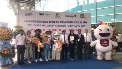 Chuyến bay đầu tiên của Malaysia Airlines đưa 160 hành đăng nhập bet88 đến Đà Nẵng