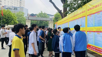 Đề nghị bỏ đề xuất sinh viên làm thêm không quá 24 giờ mỗi tuần