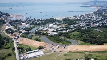 Port-linked coastal road in Da Nang expected for completion in 2025 