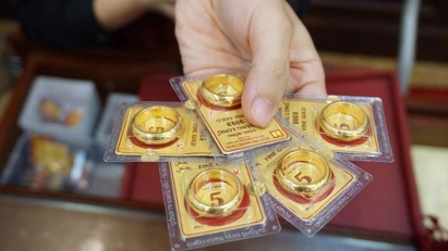 Domestic gold ring price hits record high