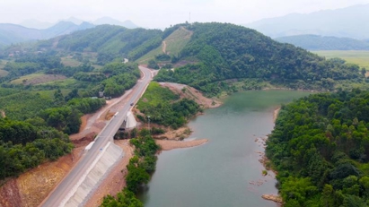 Quang Ninh province invests for upgrade of transport infrastructure