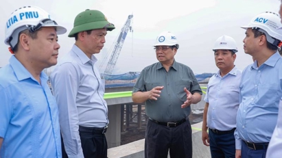 Long Thanh Airport project (phase 1) expected to operate  before  March 2026